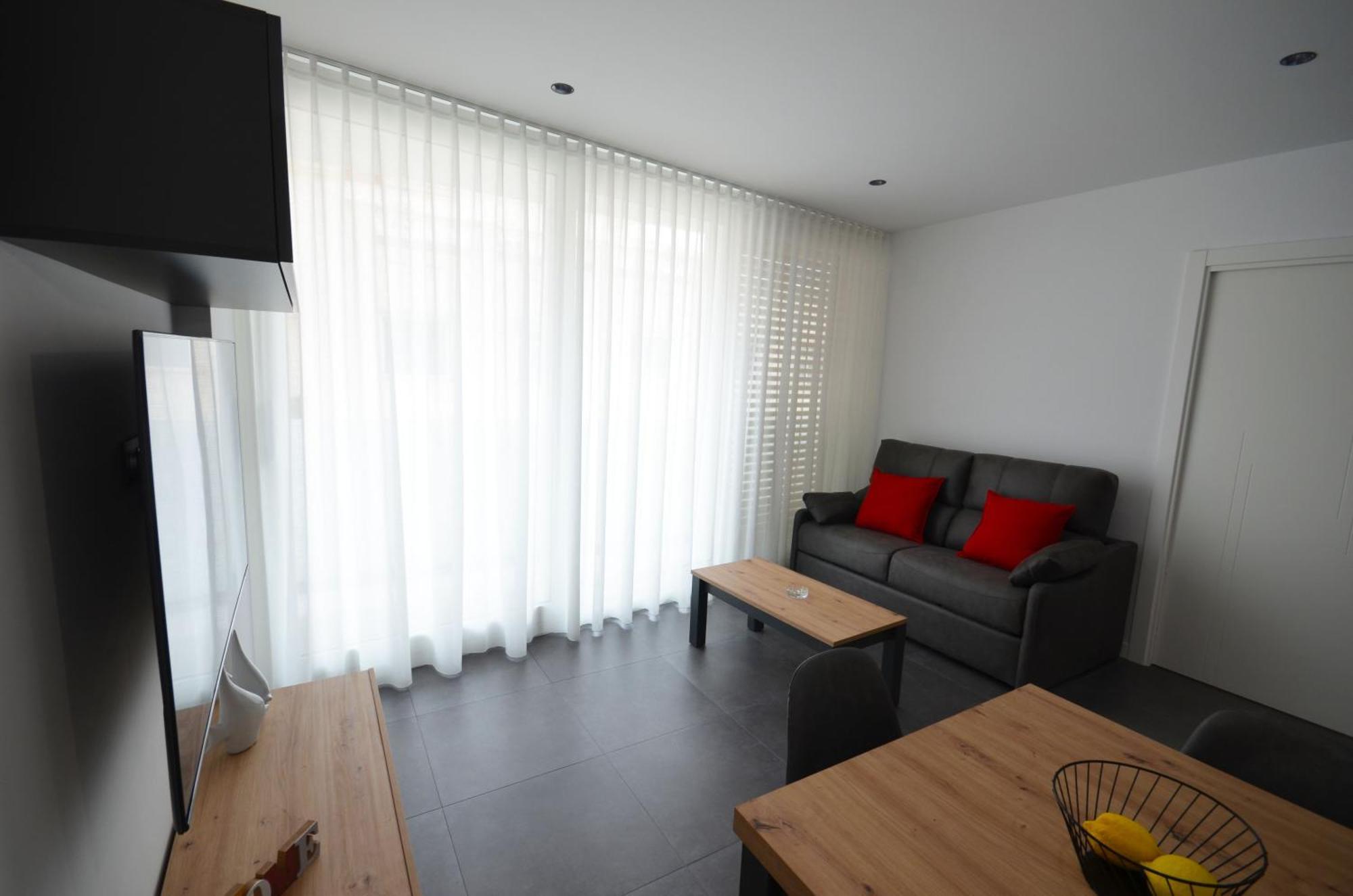 Suites Port Cambrils Exterior photo